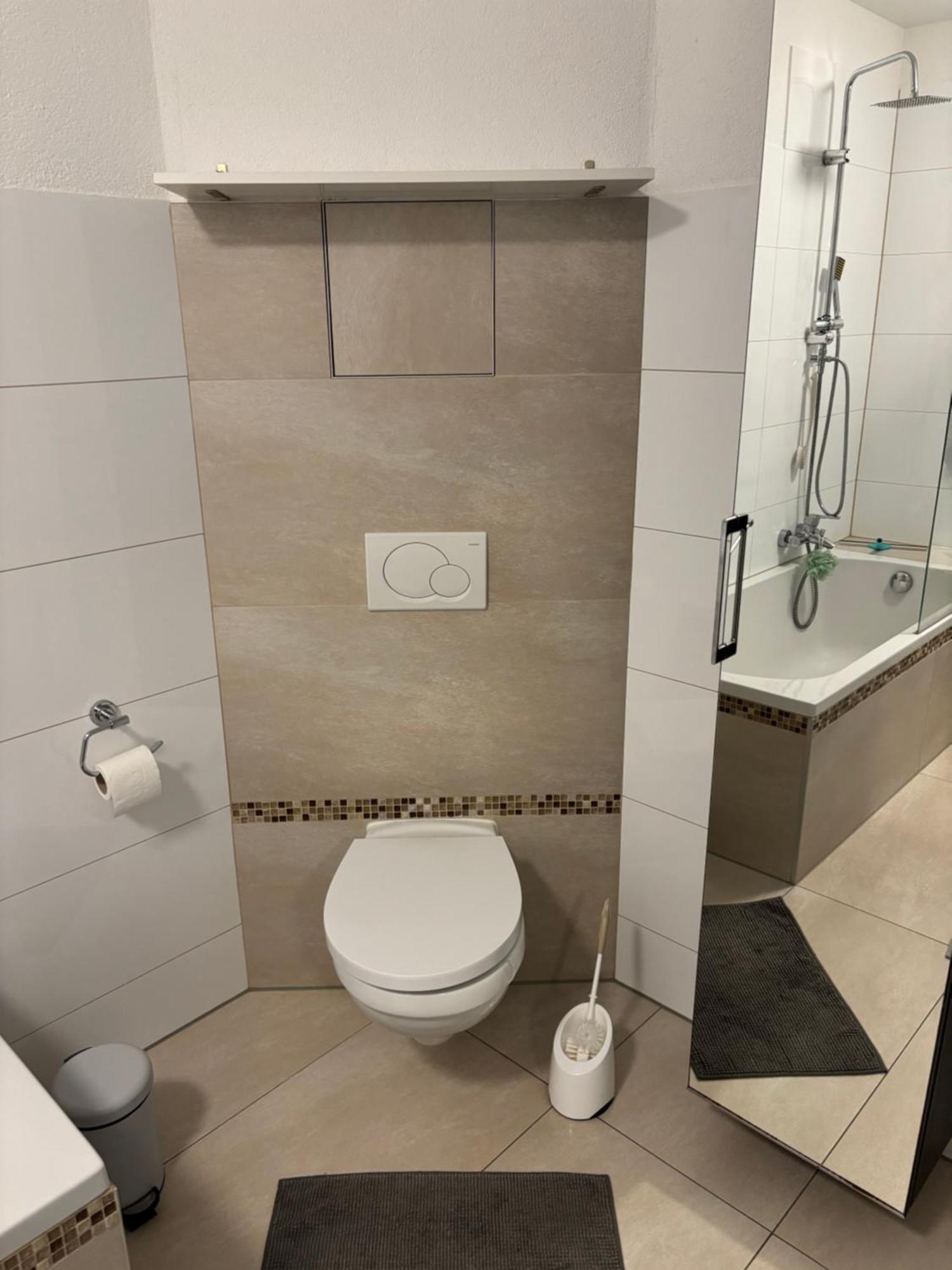 Проживание в семье Aarberg Lounge